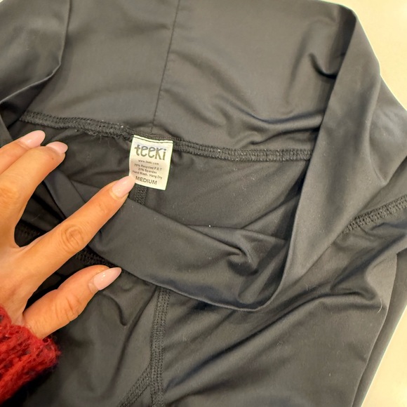 Teeki Moon Dance Black Leggings Sz Medium - Picture 8 of 8